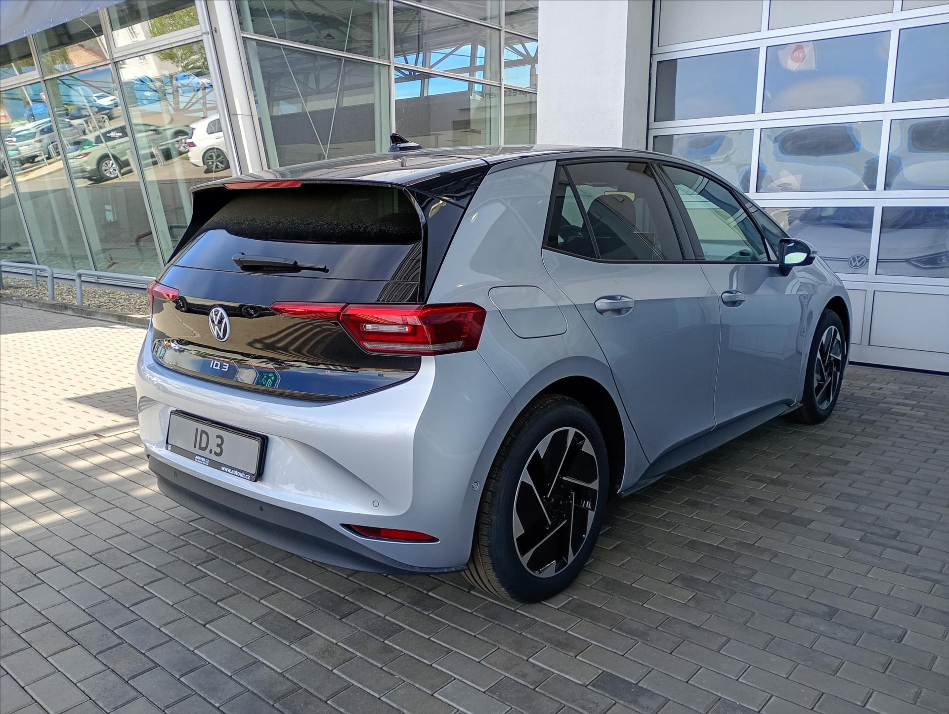 volkswagen-id-3-pro-people-150-kw-59-kwh - 4