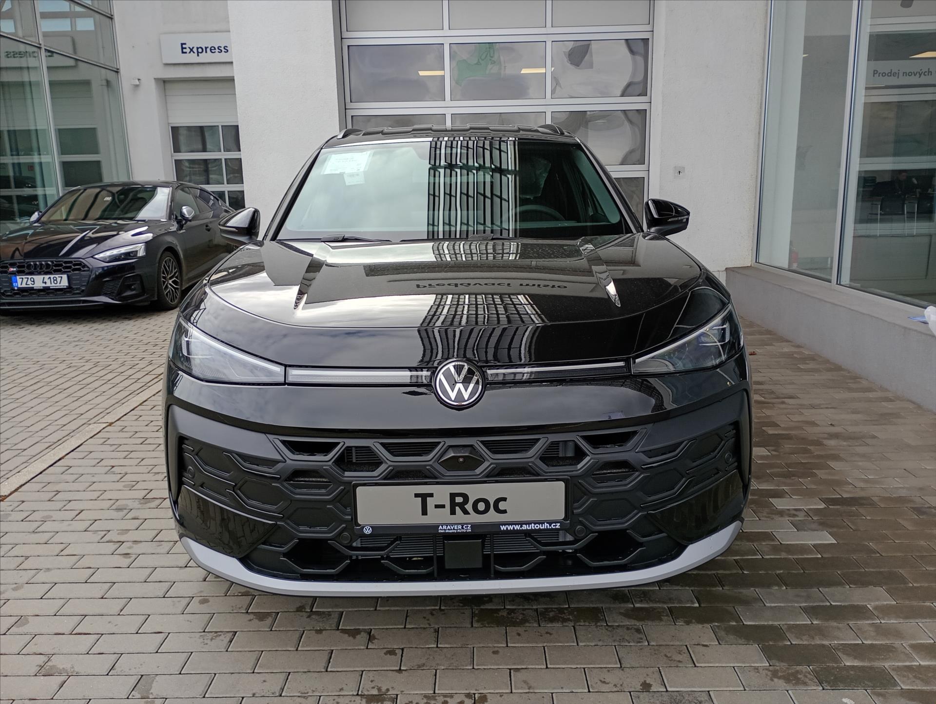 volkswagen-t-roc-1-5-etsi-110-kw-7dsg-style - 1