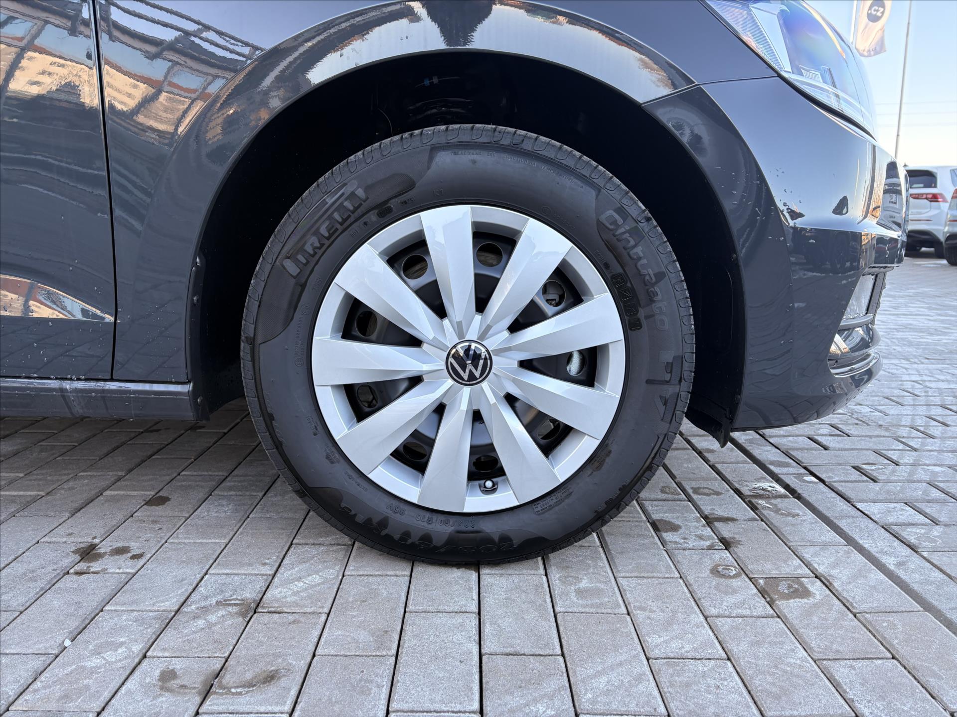 volkswagen-touran-1-5-tsi-evo2-6g-cl - 8