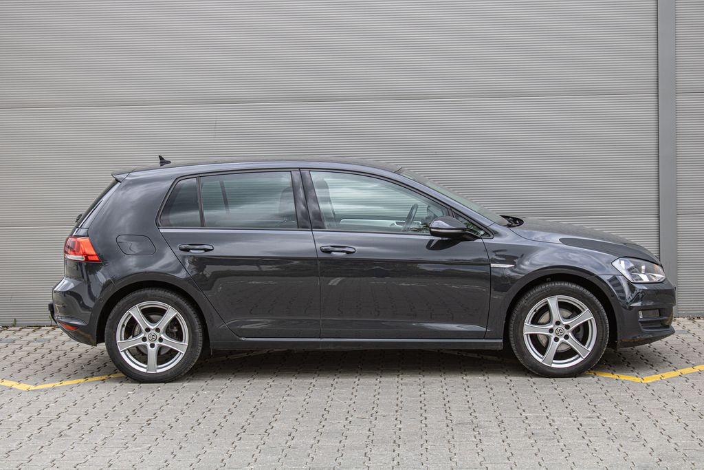 volkswagen-golf - 3