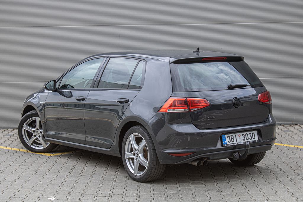volkswagen-golf - 7