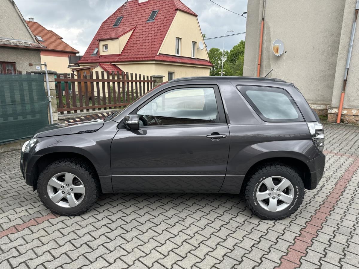 suzuki-grand-vitara-1-6-4x4-tazne-bez-koroze - 7