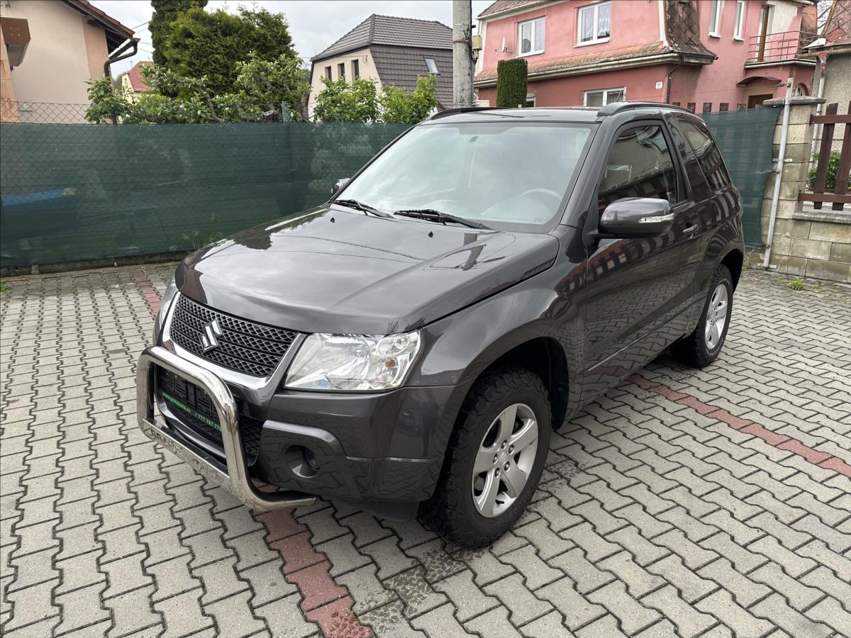 suzuki-grand-vitara-1-6-4x4-tazne-bez-koroze - 8