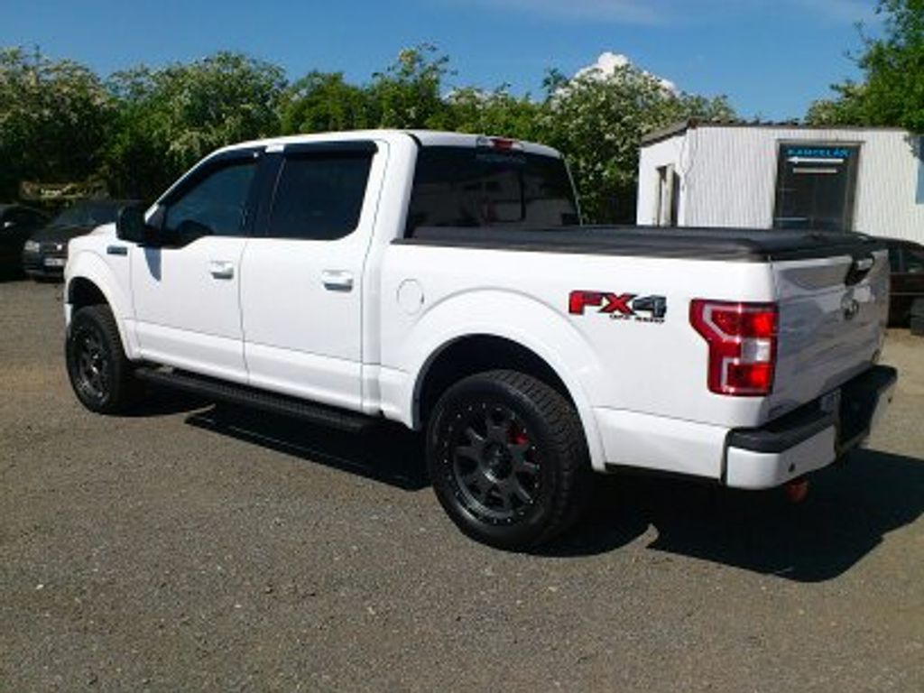 ford-f-150-5-0-v-8-4x4-edice-rr - 3