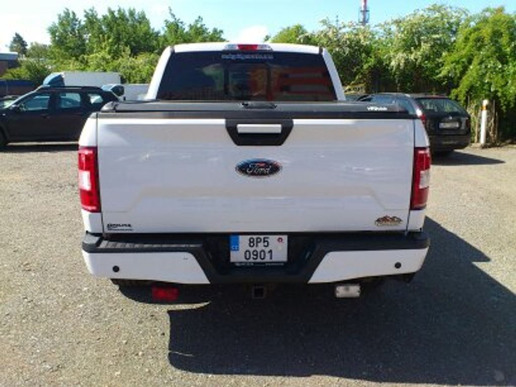 ford-f-150-5-0-v-8-4x4-edice-rr - 4