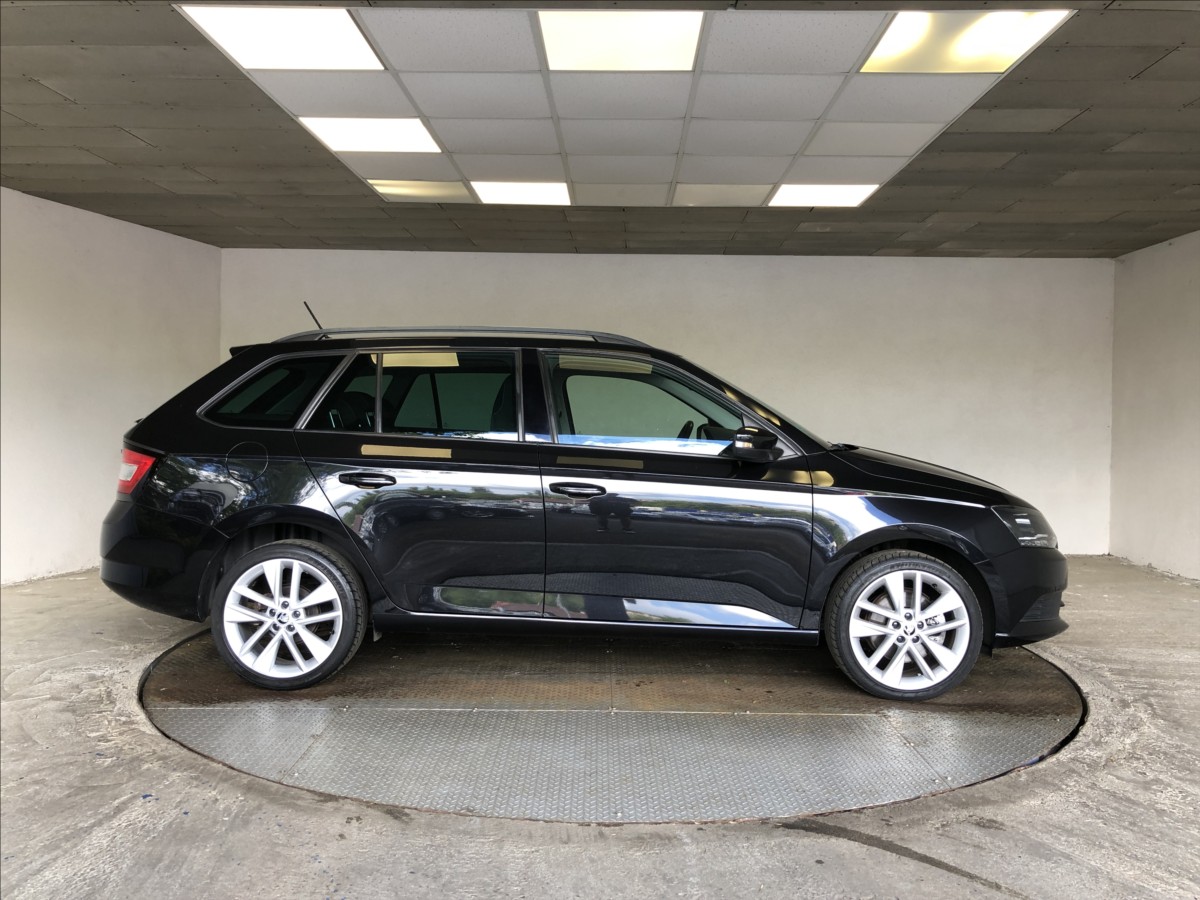 skoda-fabia-1-2-tsi-style - 5