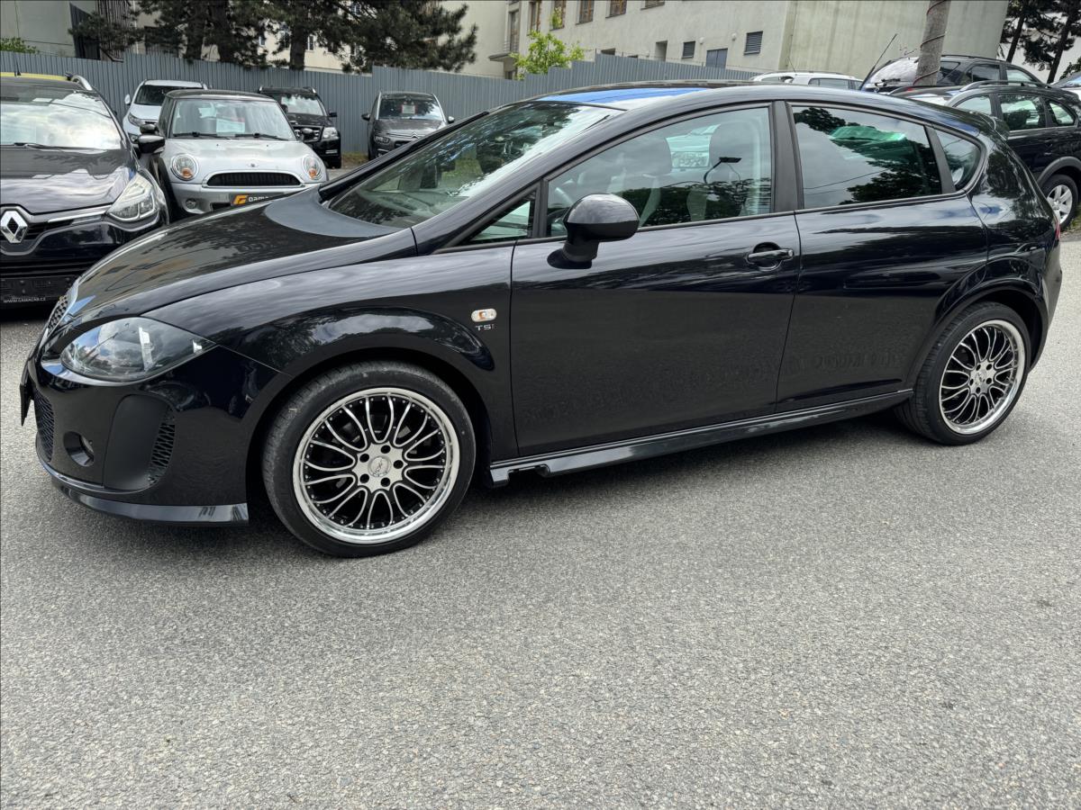seat-leon-1-2-gt-gt-pekny-stav - 3