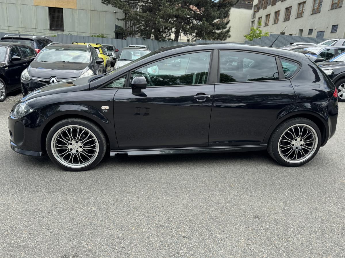 seat-leon-1-2-gt-gt-pekny-stav - 4