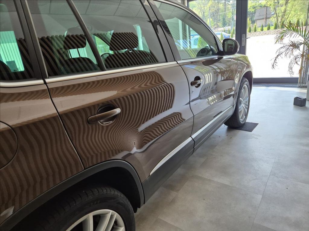volkswagen-tiguan-tdi-4-motion-r-line - 6