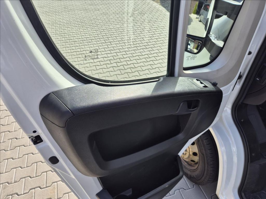 peugeot-boxer-bluehdi-10-palet - 8