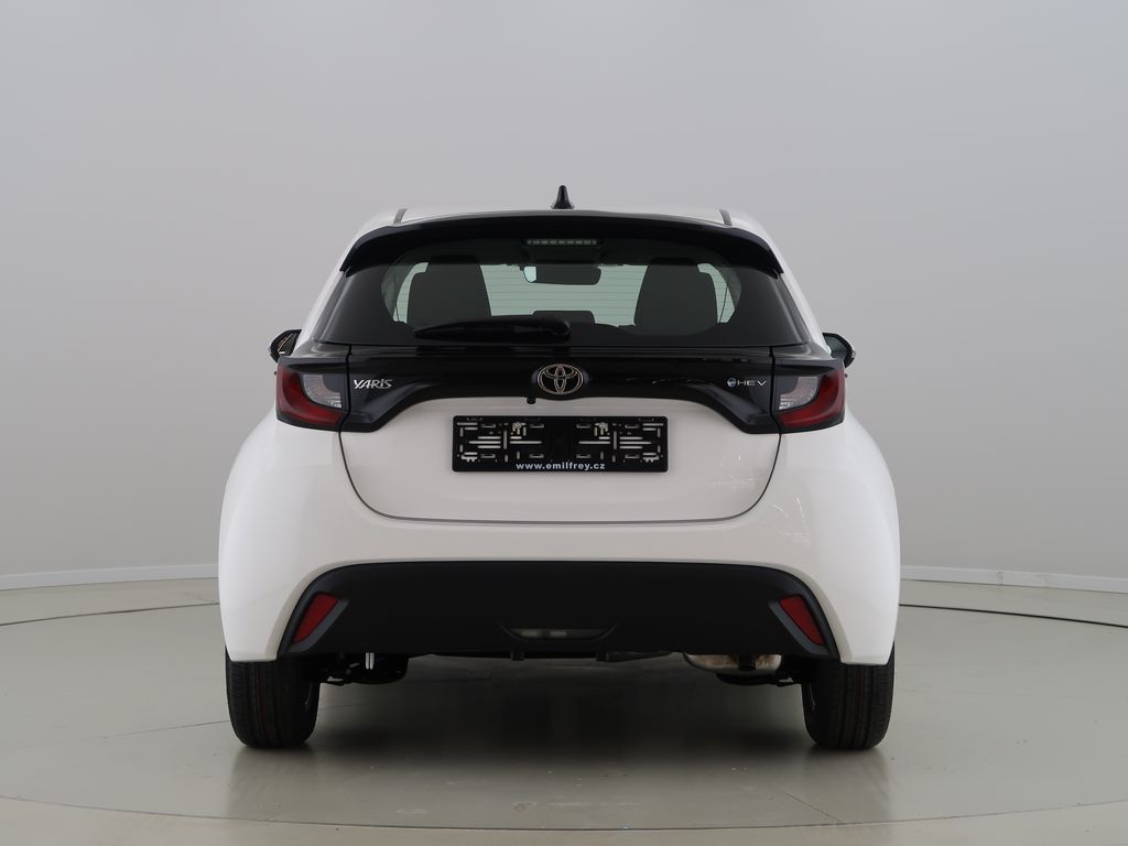 toyota-yaris-1-5-hev-116-cvt-comfort - 5