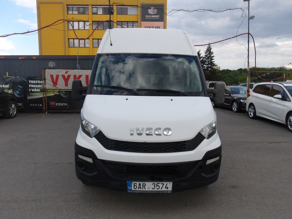 iveco-daily - 2