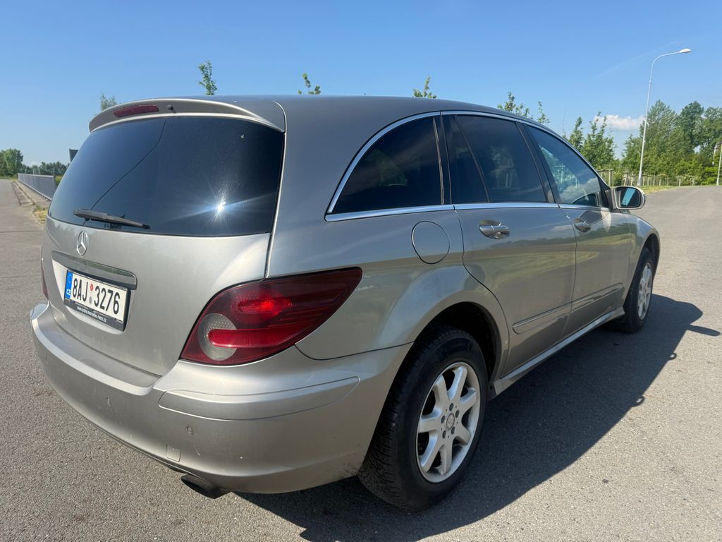 mercedes-benz-tridy-r-165-kw-7-mist - 4