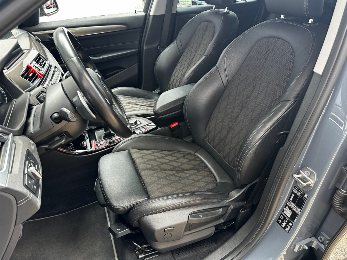 bmw-x1-2-0-140kw-xdrive-cz-dph-vybava - 9