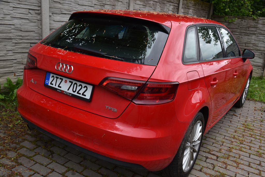 audi-a3-1-2-tfsi-77-kw-sportback - 3