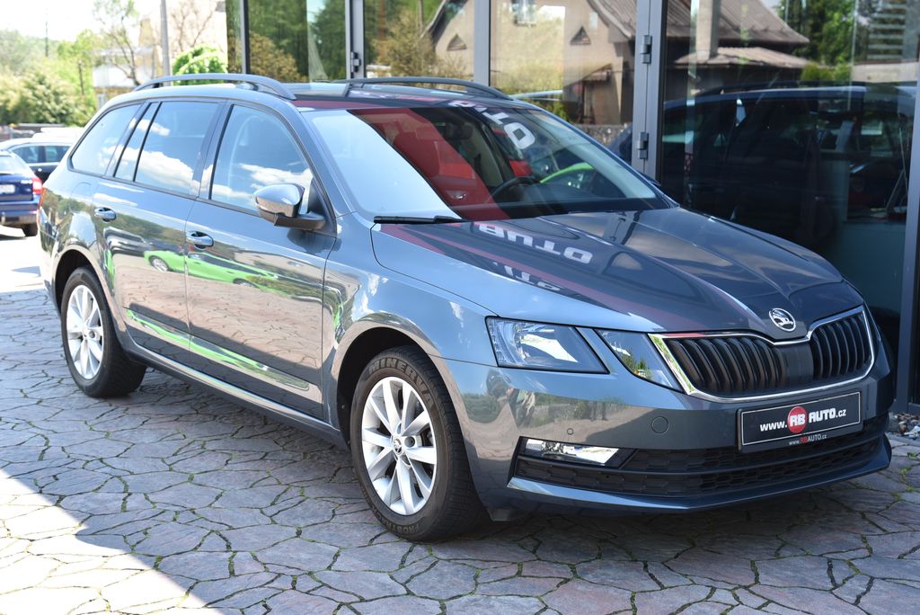 Škoda Octavia 1.5 TSi 110 kw DSG Ambition