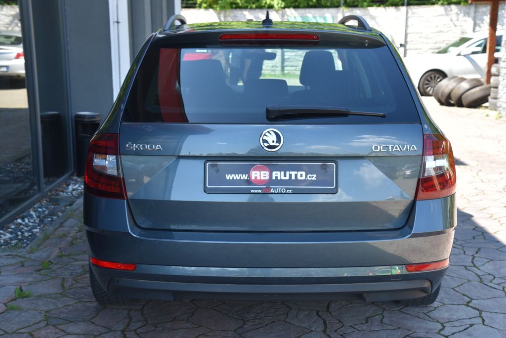 skoda-octavia-1-5-tsi-110-kw-dsg-ambition - 6