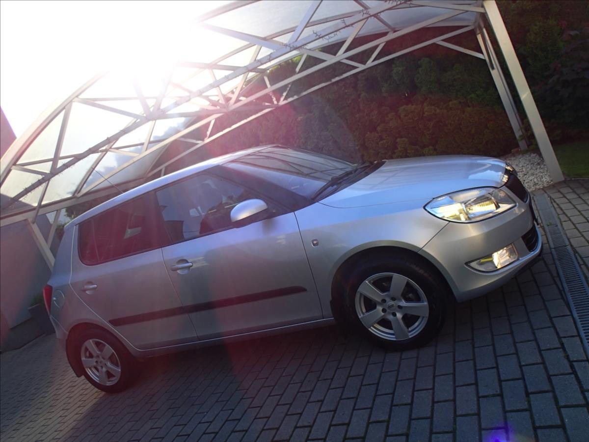 skoda-fabia-1-2-tsi-1-maj-cr - 2