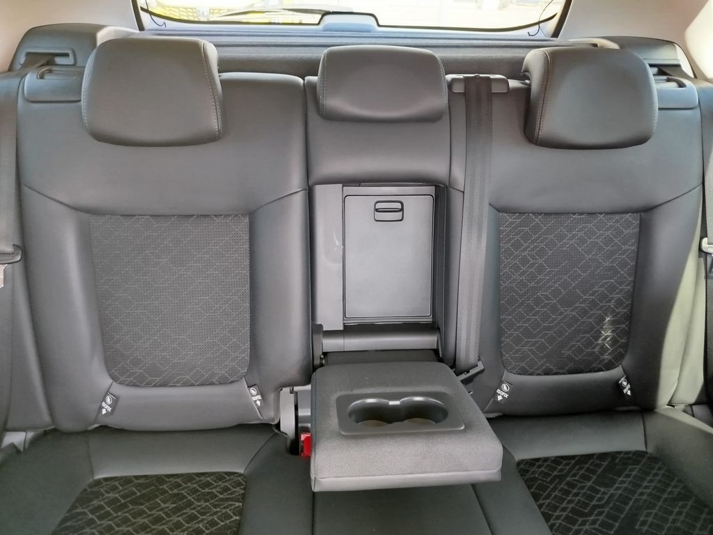 peugeot-3008-allure-2-0hdi-150-man6 - 8