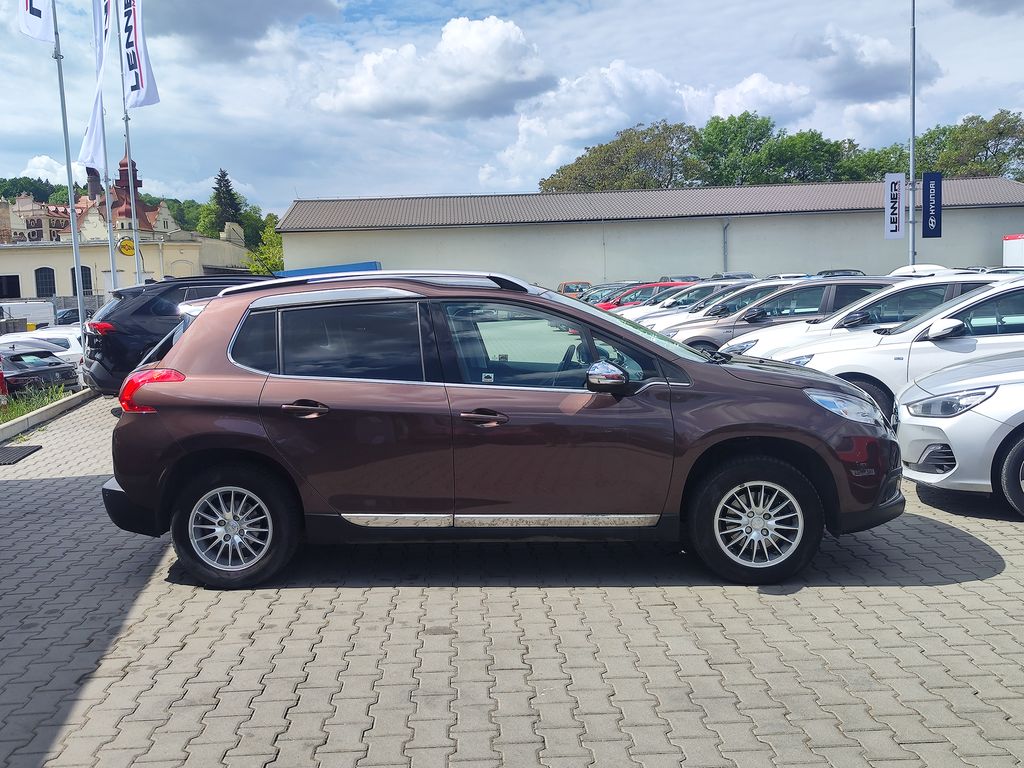peugeot-2008-1-6-vti-88kw-allure-tazne-cr - 3