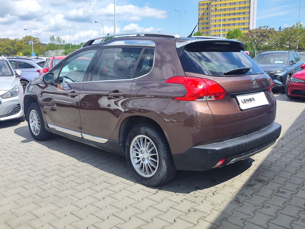 peugeot-2008-1-6-vti-88kw-allure-tazne-cr - 6