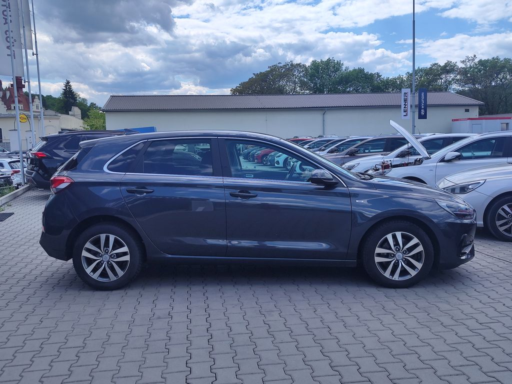 hyundai-i30-1-5-t-gdi117kw-smart-navi - 3