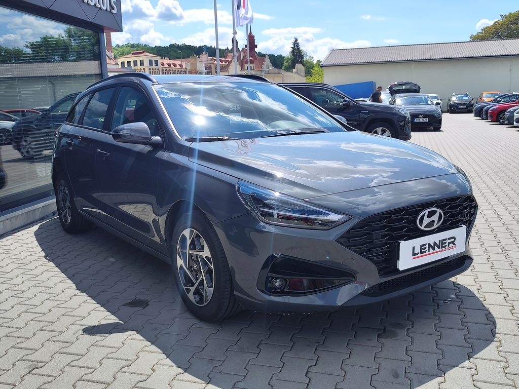 hyundai-i30-1-5i-71kw-smart-climate - 2