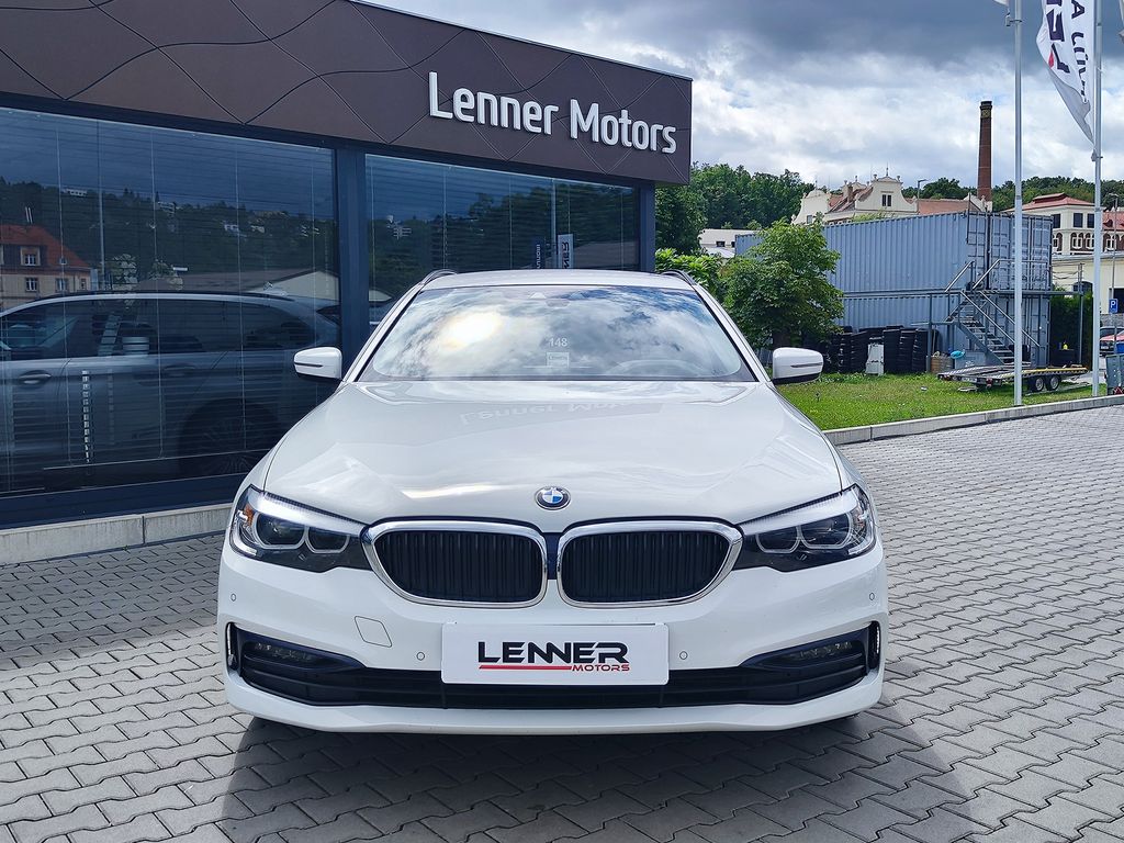 bmw-rada-5-520d-140kw-sportline - 1