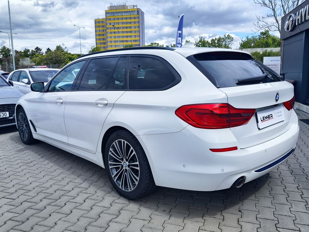 bmw-rada-5-520d-140kw-sportline - 6
