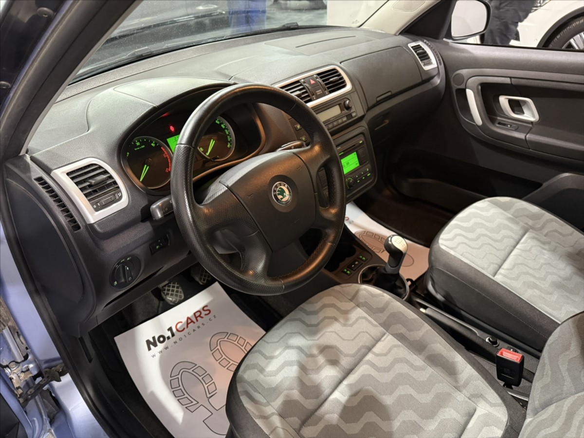 skoda-roomster-1-9-tdi-77kw-style-vyhrev - 6