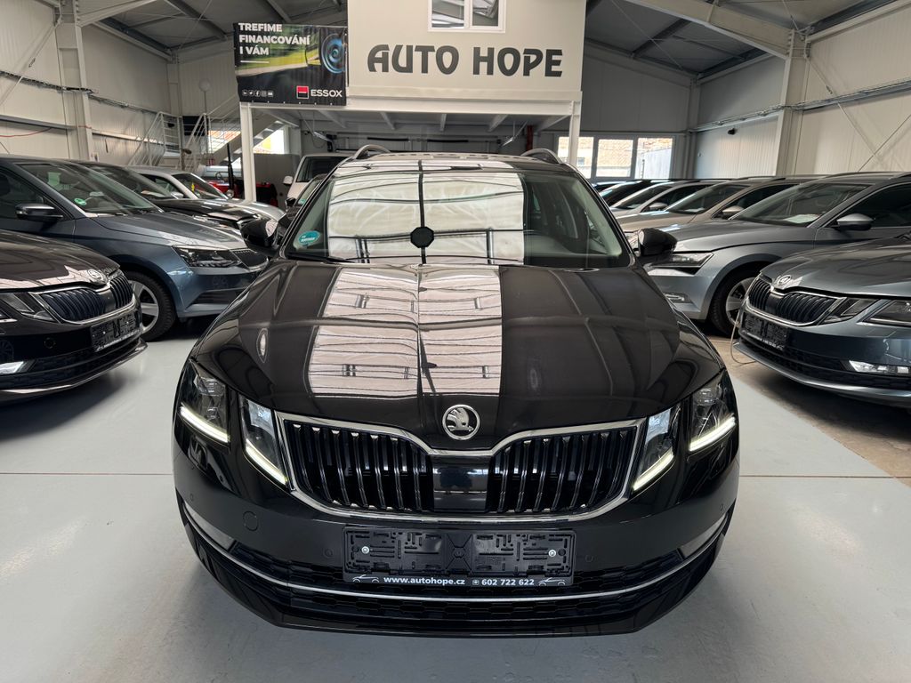 skoda-octavia-combi-2-0-tdi-dsg-style - 1