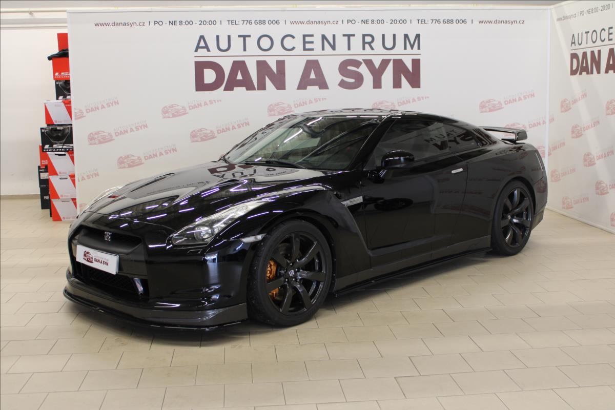 Nissan GT-R 3,8 GT-R R35 TOP STAV