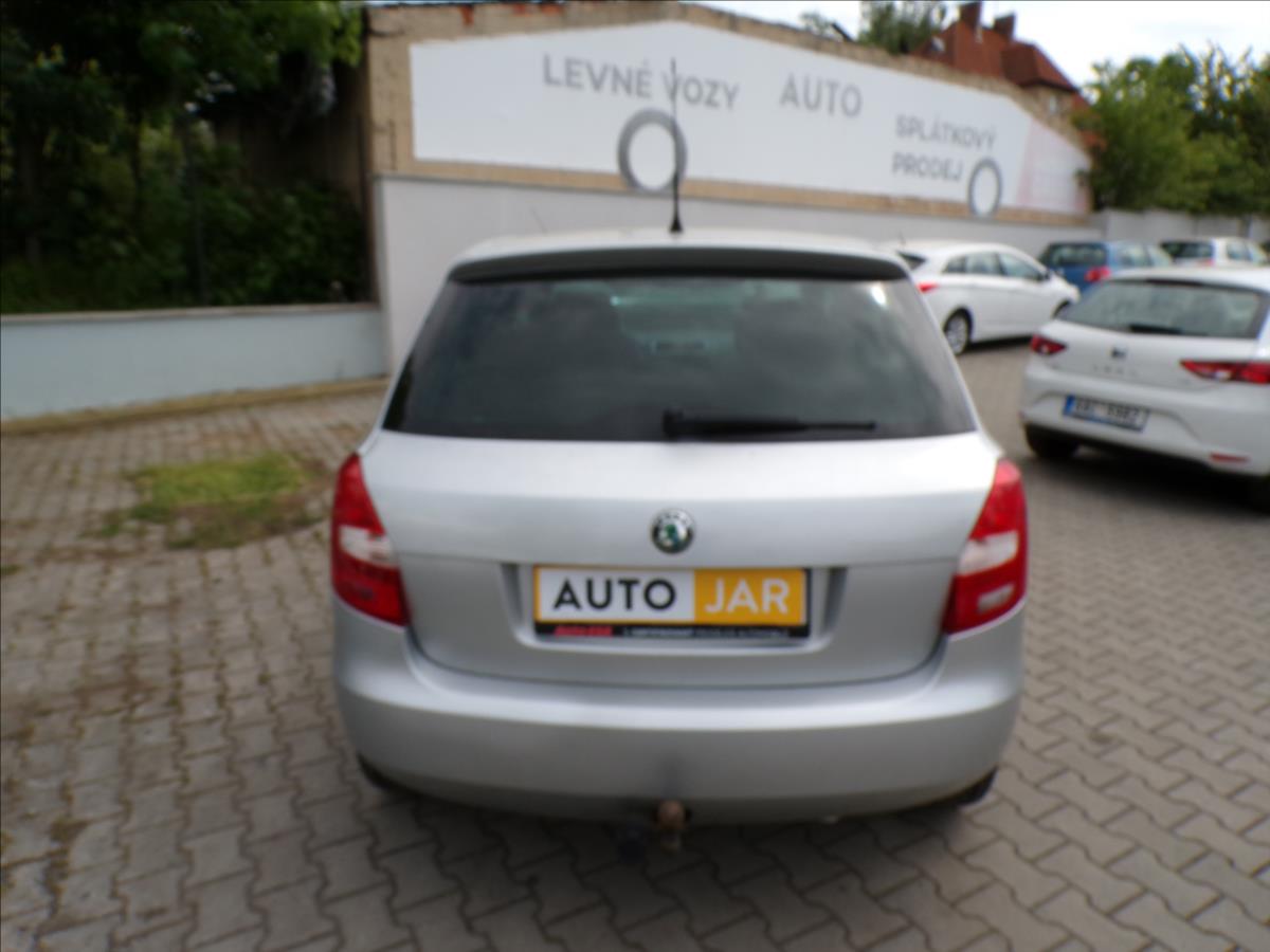 skoda-fabia-1-6-16v-tazne-zarizeni - 5