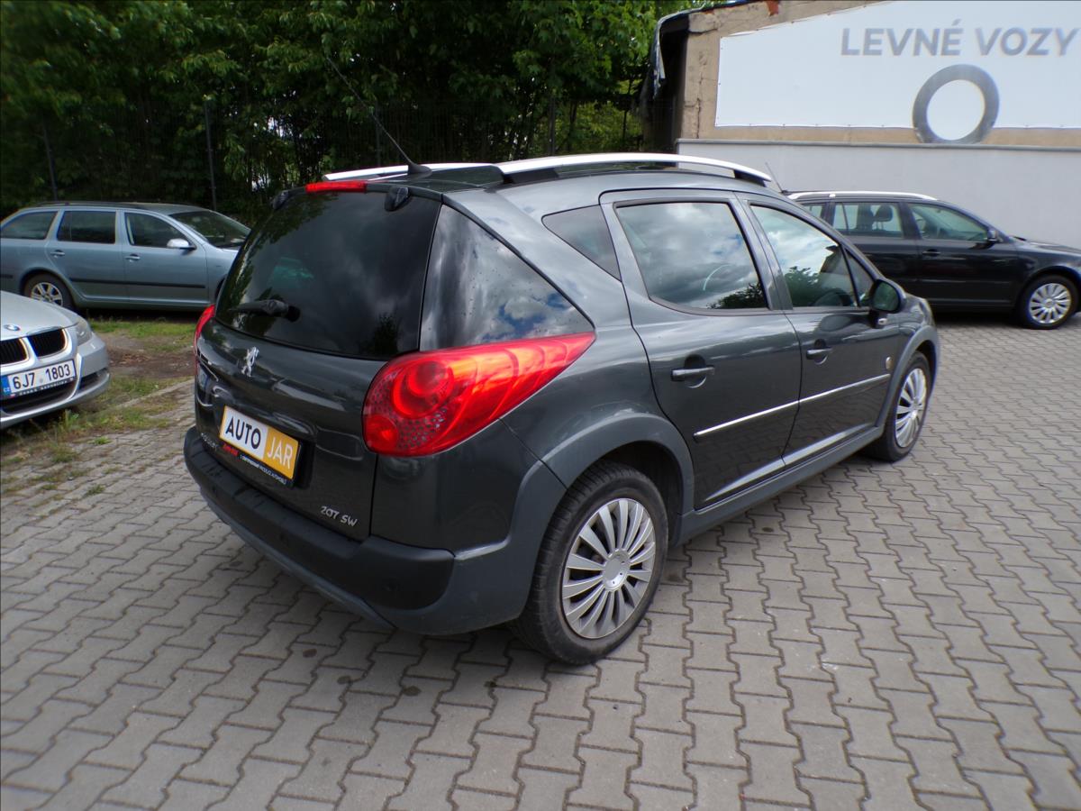 peugeot-207-1-6-16v-sw-panorama - 4