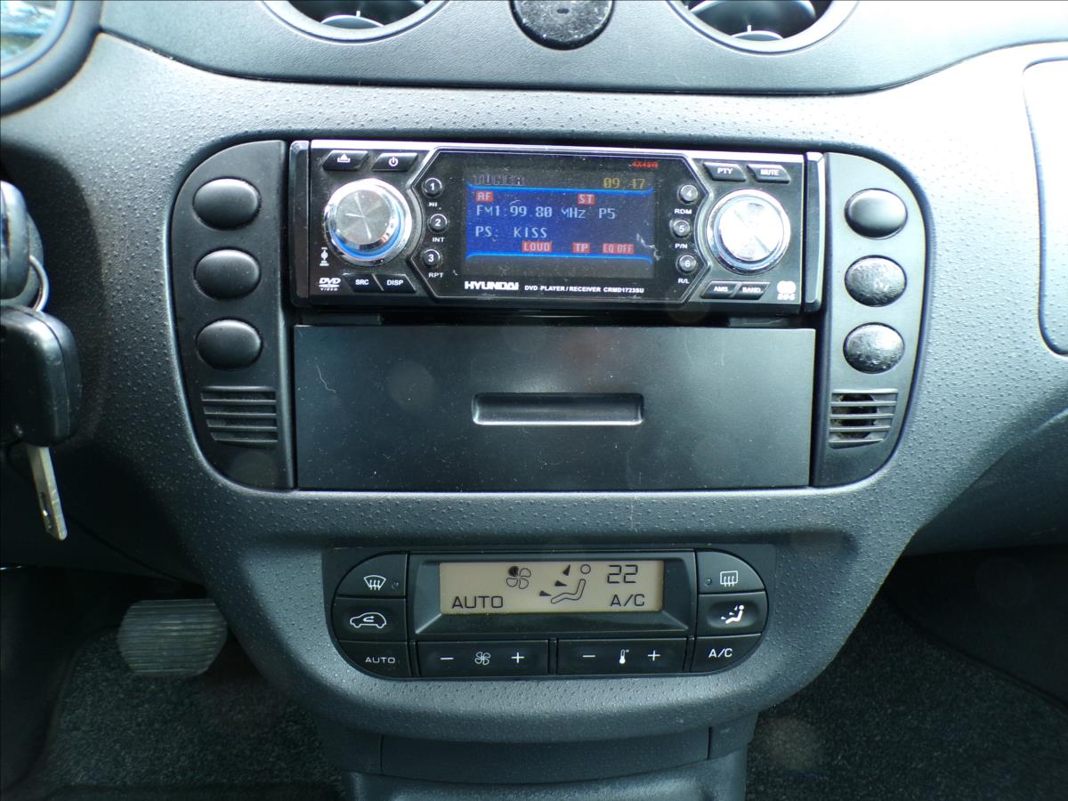 citroen-c2-1-4-i-vtr-automat - 8