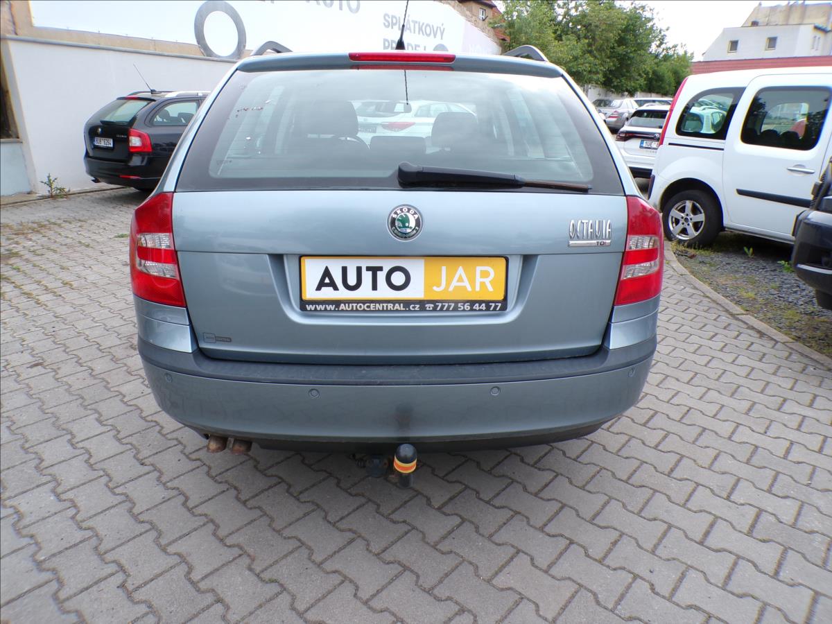 skoda-octavia-2-0-tdi-dsg - 5
