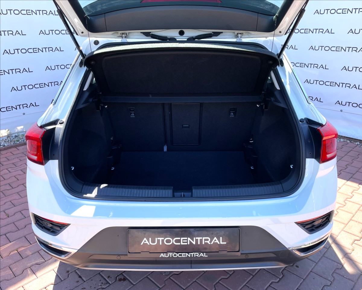 volkswagen-t-roc-1-0-tsi-style-85kw-po-servisu - 9