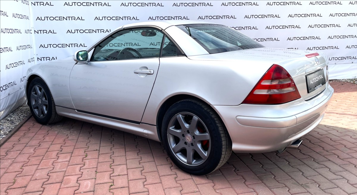 mercedes-benz-slk-200-100kw - 8