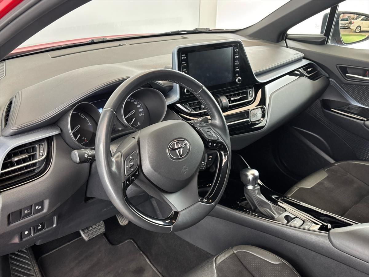 toyota-c-hr-1-8-hybrid-e-cvt-selection - 5