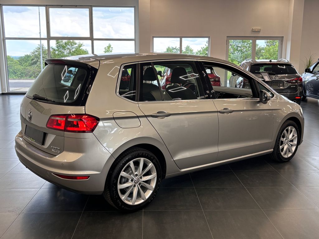 volkswagen-golf-sportsvan-2-0tdi-110kw-xenon-led-alcanta - 4