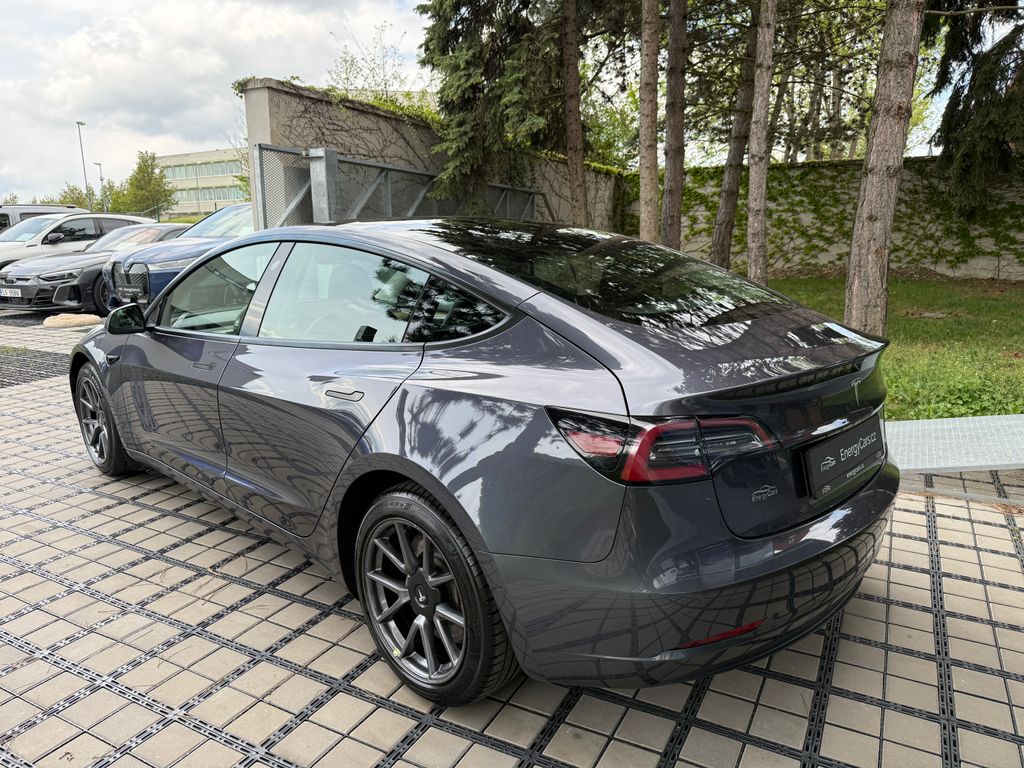tesla-model-3-sr-lfp-enhanced-autopilot - 3