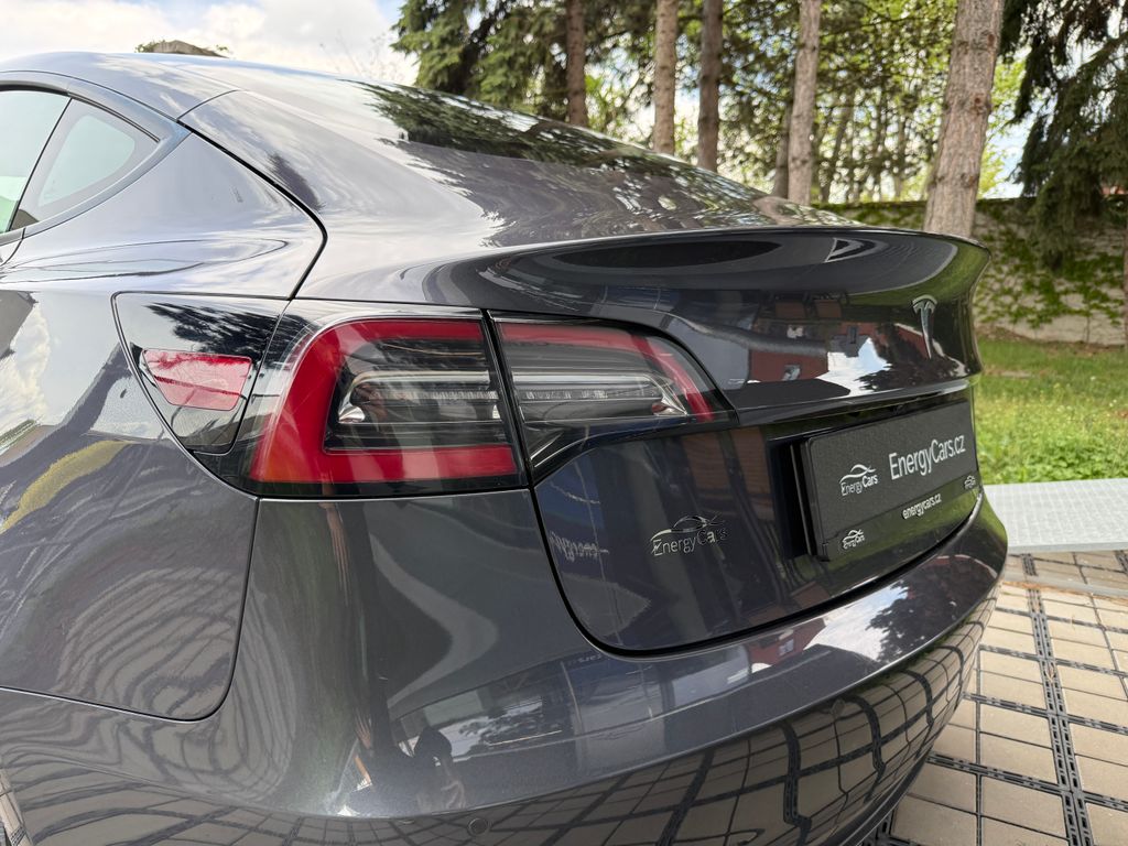 tesla-model-3-sr-lfp-enhanced-autopilot - 7