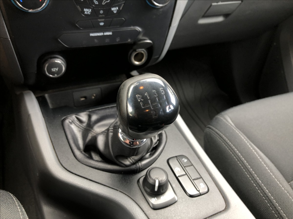 ford-ranger-2-2-tdci - 7
