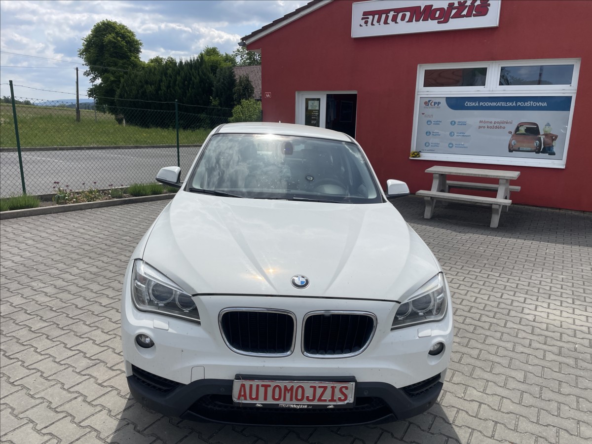 BMW X1 2,0 D AT X-LINE S-DRIVE XENONY DIGIKLIMA