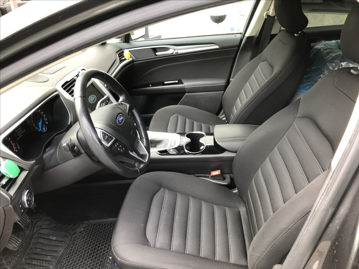 ford-mondeo-1-5-eb-118kw-mt - 8