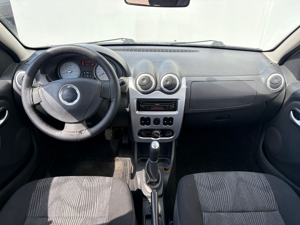 dacia-sandero-1-6i-64kw-klima-senzory - 4