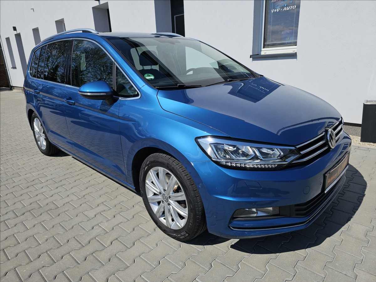 volkswagen-touran-1-4-tsi-110kw-highline-panorama - 3
