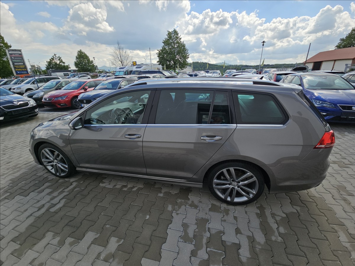 volkswagen-golf-vii-1-4tsi-110kw-r-line - 8