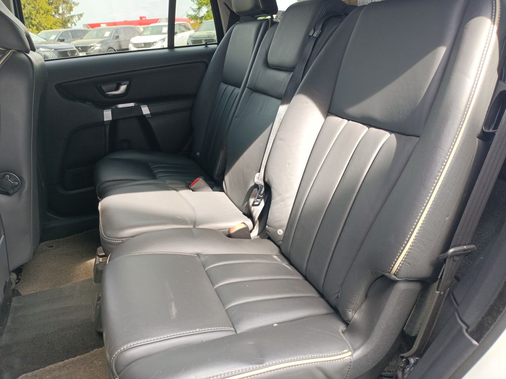 volvo-xc90-d5-awd-2-4-147kw-7-mist - 4