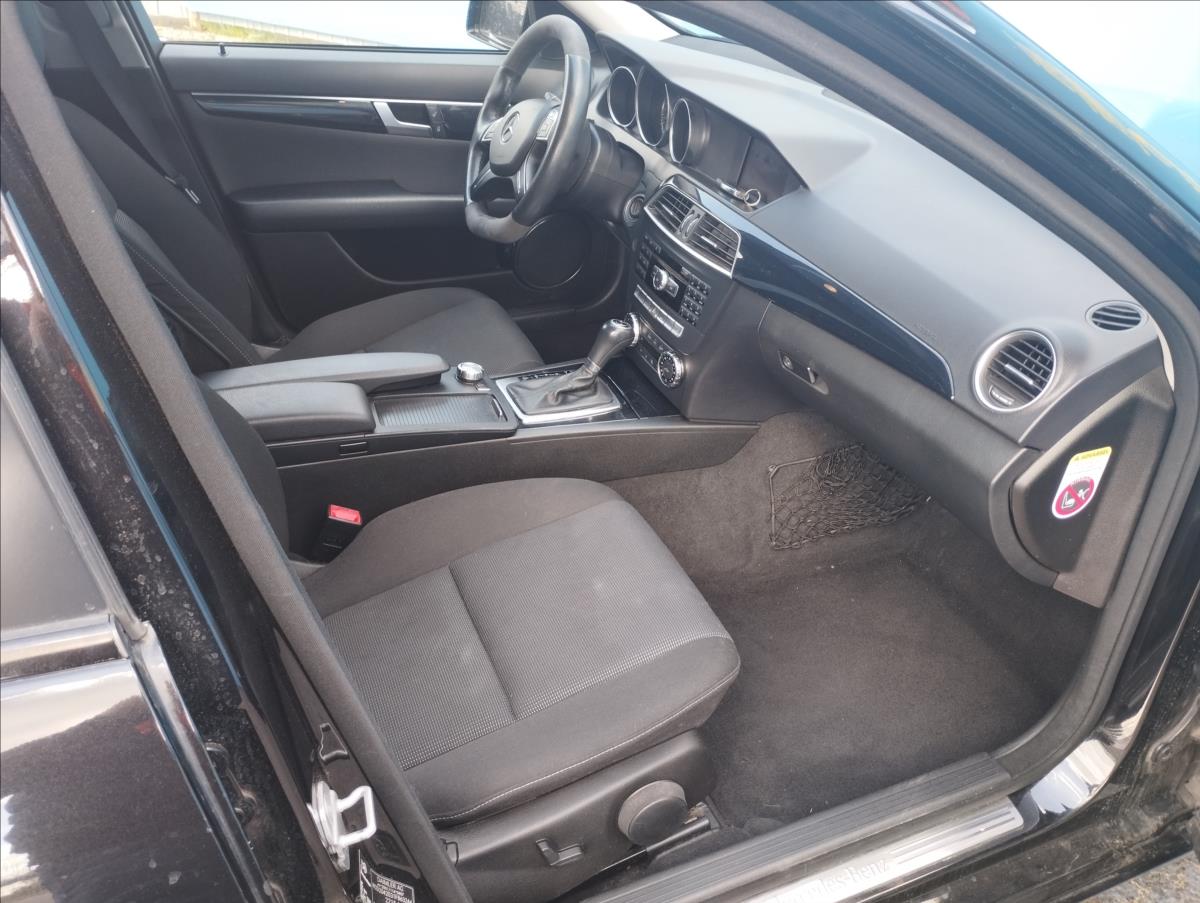 mercedes-benz-tridy-c-2-1-2-2-cdi-150kw - 8